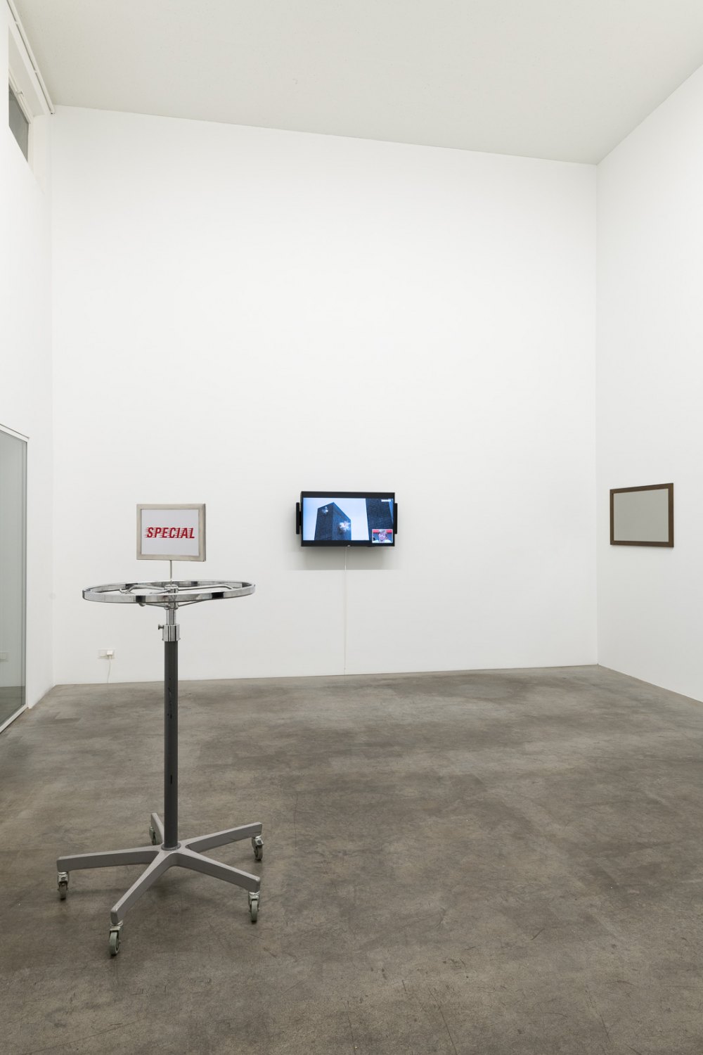 Daniel Pflumm  Daniel Pflumm, Installation view,  Galerie Neu, Berlin, 2019 