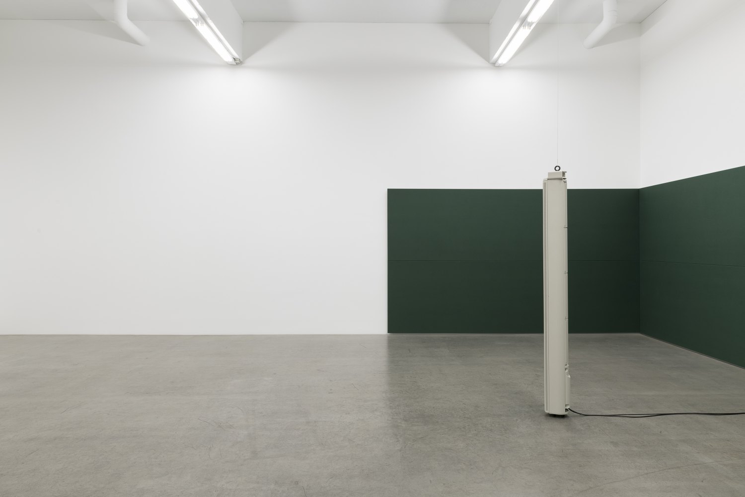 Installation view, Florian Hecker, Templextures, Galerie Neu, Berlin 2022 