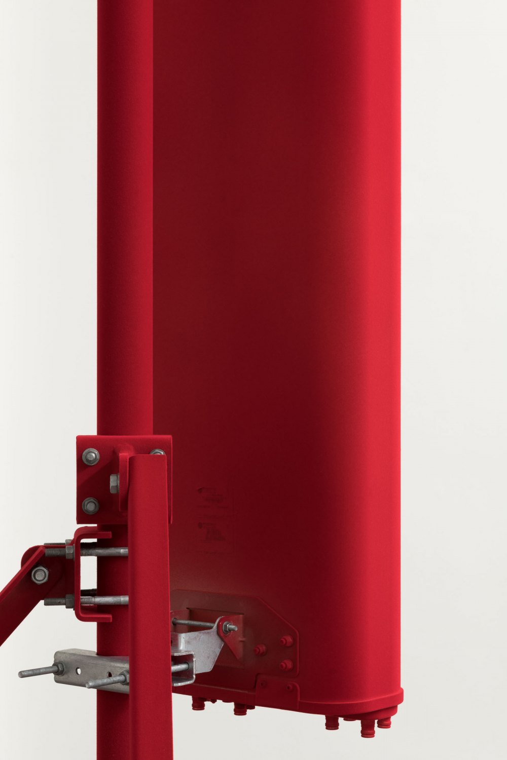 (Detail)  Yngve Holen  5G Oslo Base Station Red, 2023 metal, antenna, resin, polyester 336 x 277 x 277 cm  