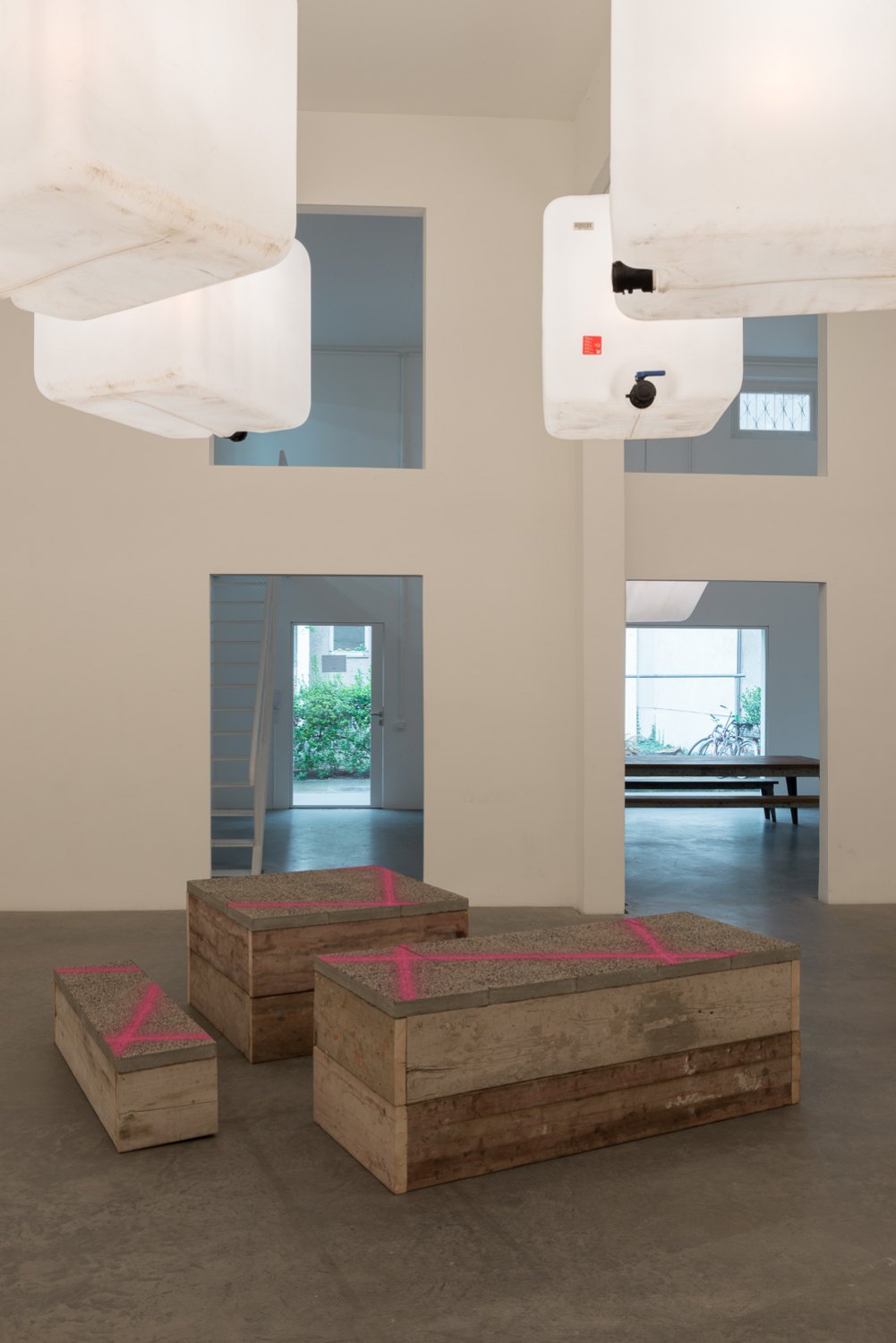 Klara Lidén  Klara Lidén, 2015 Installation view, Galerie Neu, Berlin