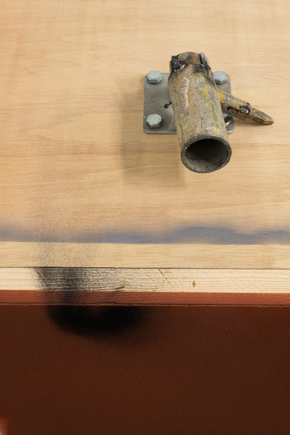 Detail:  Manfred Pernice anticorpo 1, 2024 Wood, varnish, metal 74.5 x 139 x 139 cm 