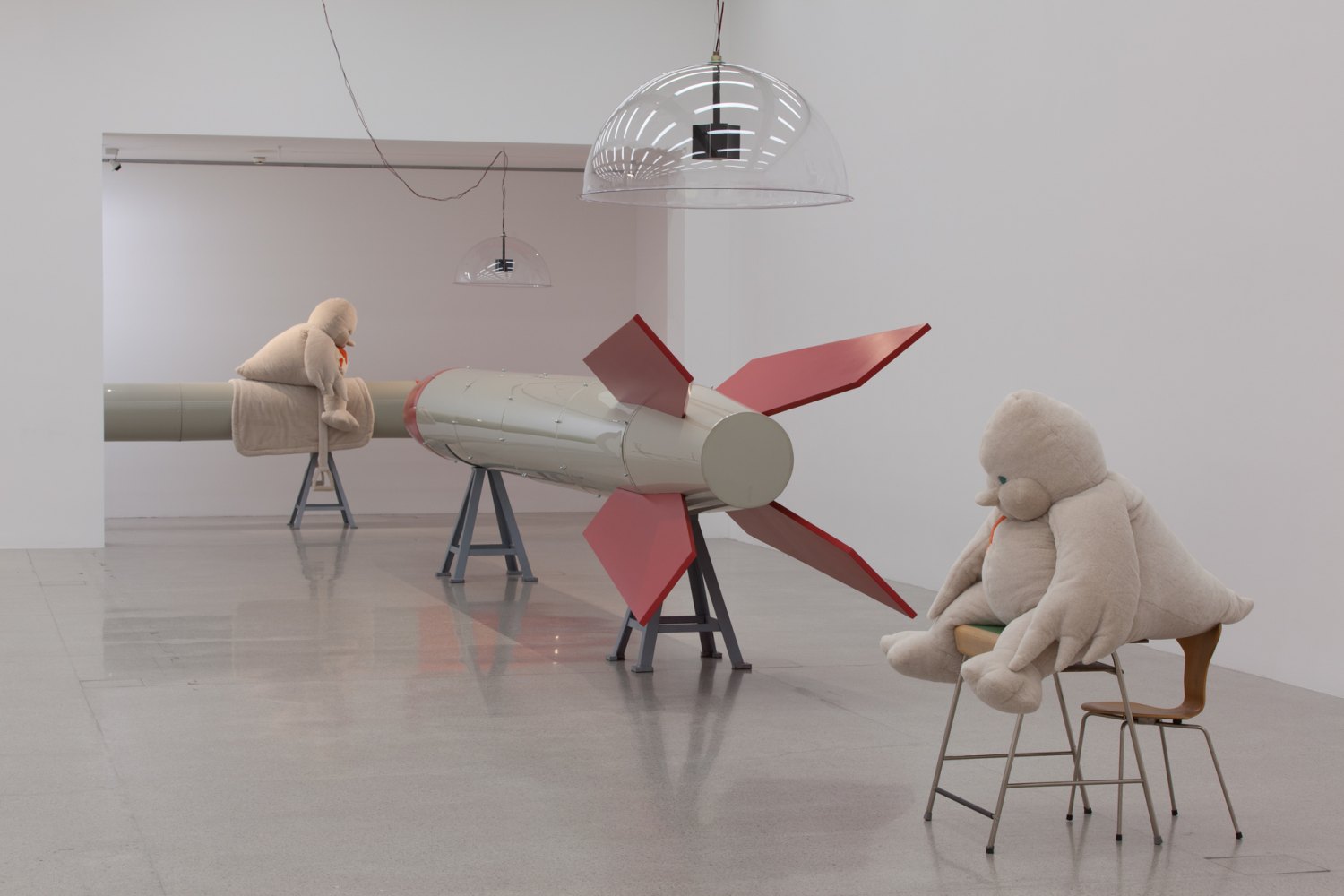 Cosima von BoninHIPPIES USE SIDE DOOR. DAS JAHR 2014 HAT EIN RAD ABInstallation view,, Mumok, Vienna, 2014