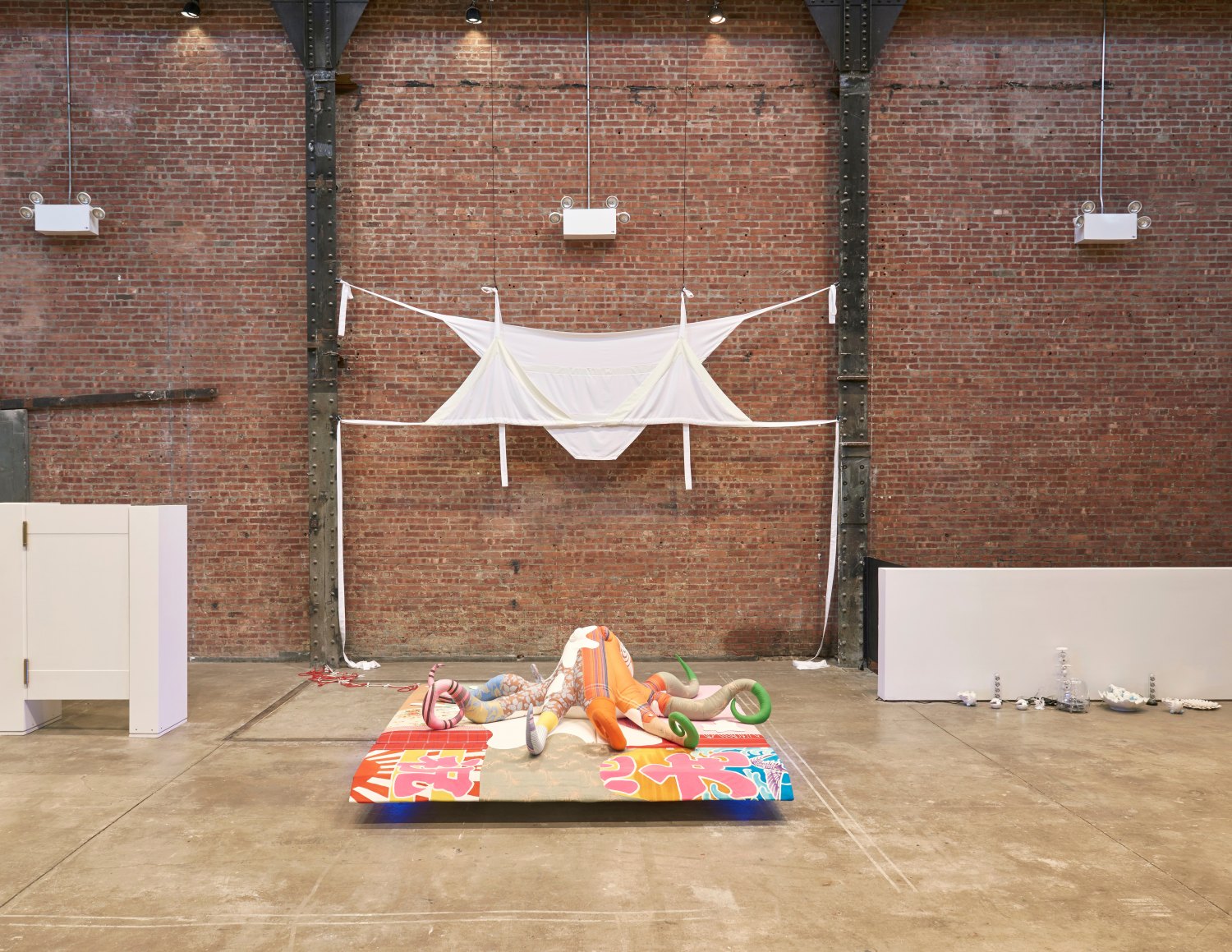 Cosima von BoninShonky The Aesthetics of AwkwardnessInstallation view, Sculpture Center, New York, 2017