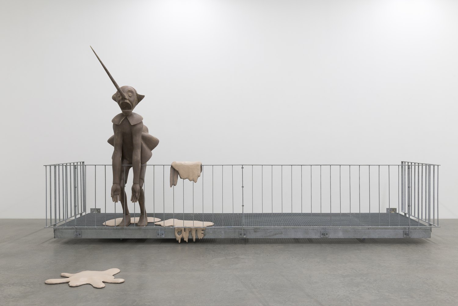 DER ITALIENER, 2014 Styrofoam, fibreglass, laminate, galvanized steelFigure 245 x 85 x 225 cm Balcony 125 x 187 x 623 cm