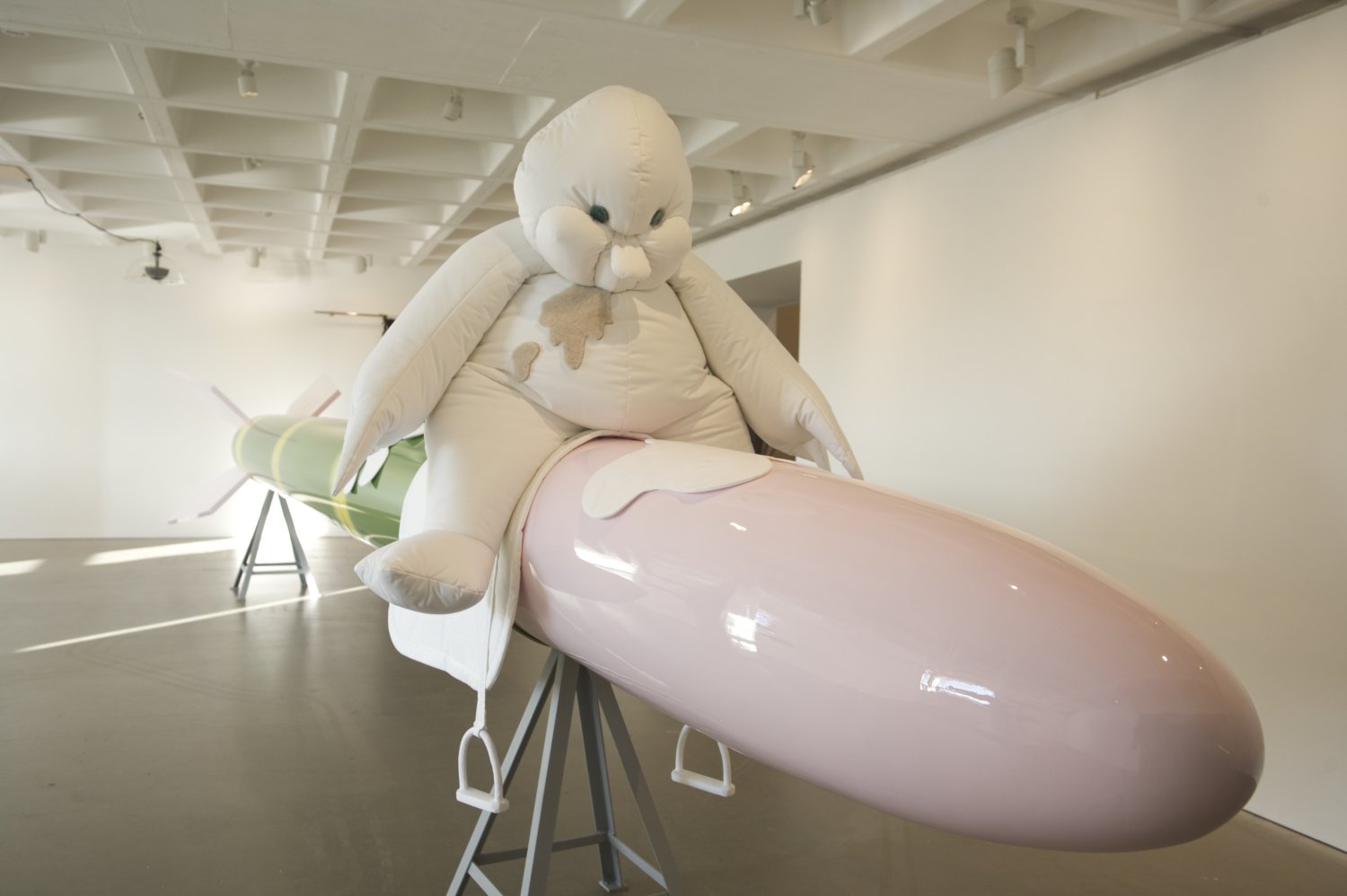 MISSY MISDEMEANOUR (THE VOM­ITING WHITE CHICK, RILEY [LOOP # 5] (MVO’S VOODOO BEAT & MVO’S ROCKET BLAST BEAT), 2010 Rocket: PVC, steel, polyester, lacquer  Chick:  mohair velours, cotton, polyfill 160 x 114 x 120 cm 