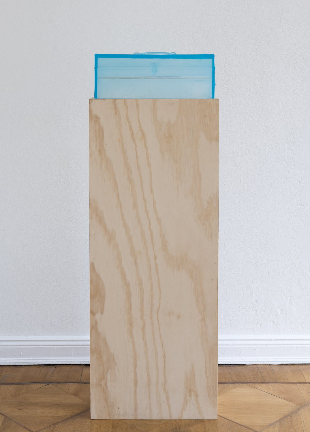 Alex Hubbard Studio 4, 2014 Urethane and MDF, box: 20 × 48.3 × 18 cm, plinth: 132 × 52 × 21 cm  