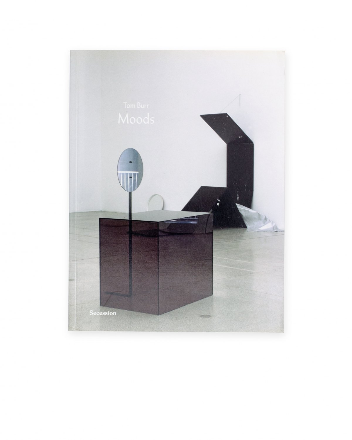 Tom Burr, Moods  Catalogue, Secession, Vienna 2007, 64 p.  ISBN 978-3-86560-275-6